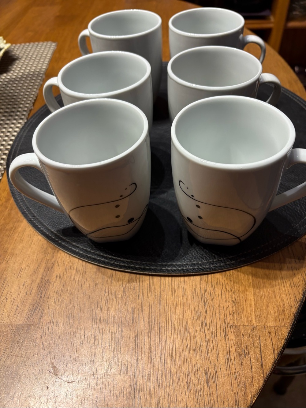 Tabletop Gallery PESCARA porcelain mugs. Set of 6 NEW. Abstract line and dots